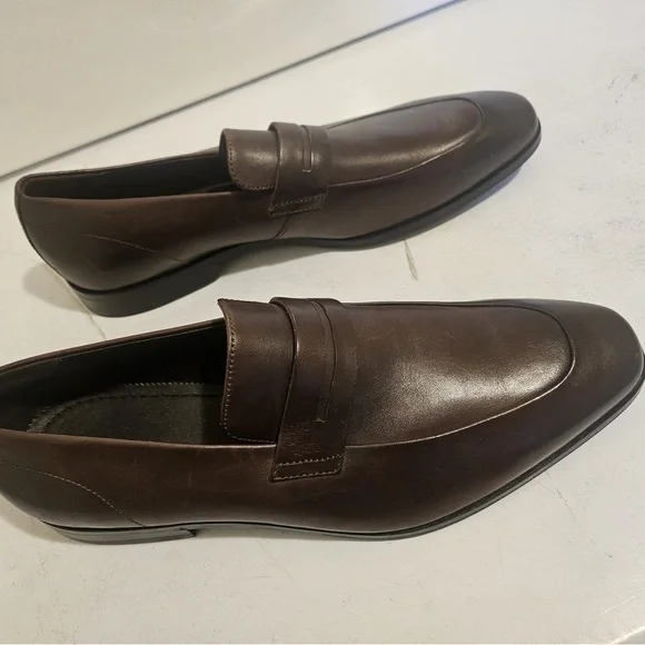 Hugo Boss | Shoes | Hugo Boss Brown Leather Slipon Loafers  display picture 3